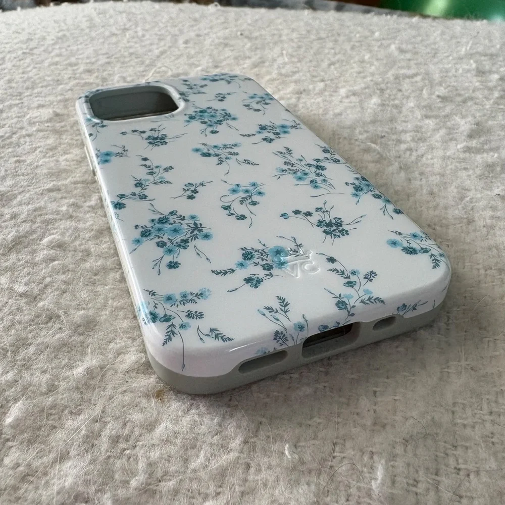 Velvet Caviar iPhone 13 Mini Case - Picture 3 of 3